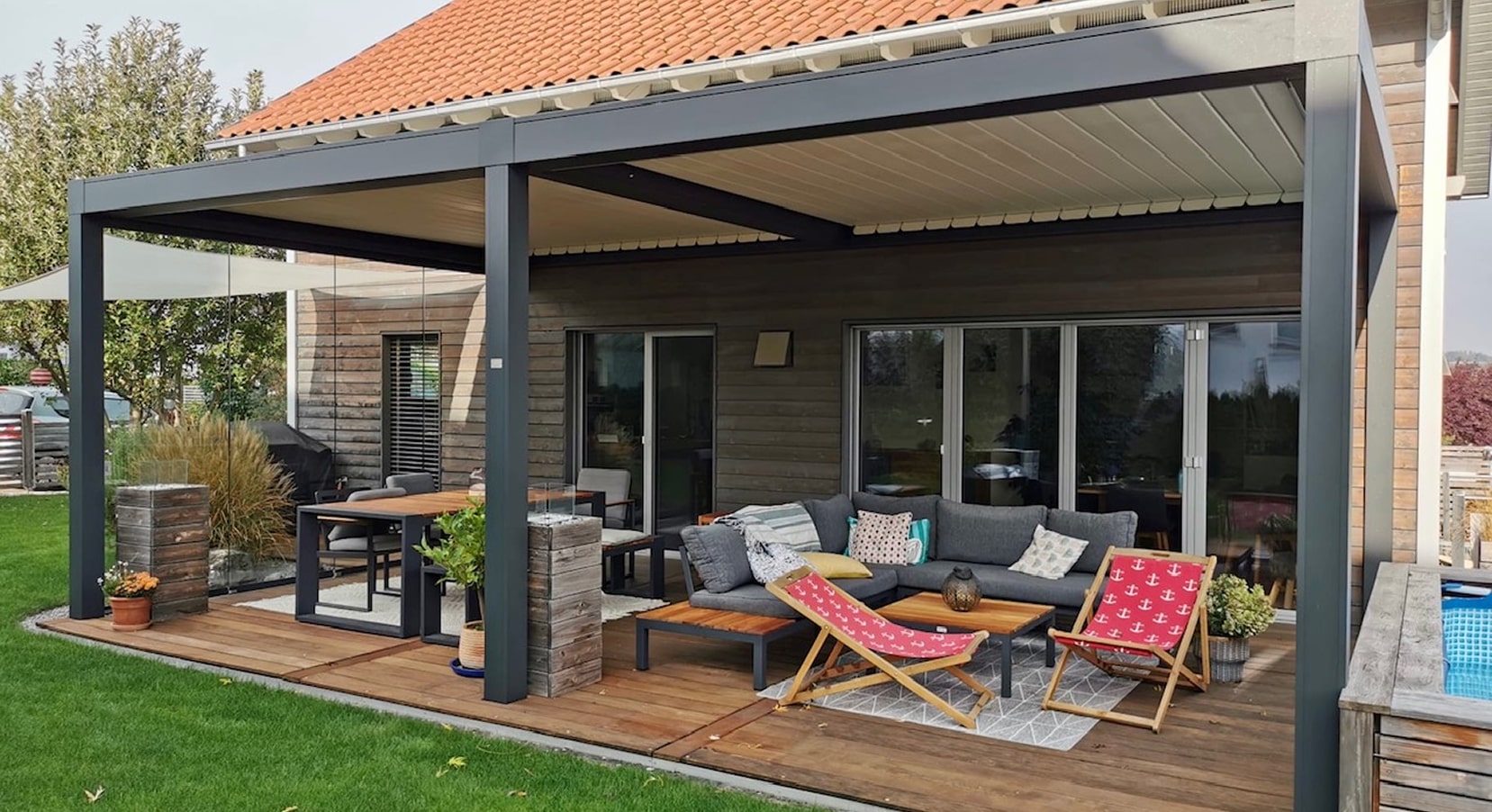 Beispiel für Lammeldächer von VIL Bausysteme