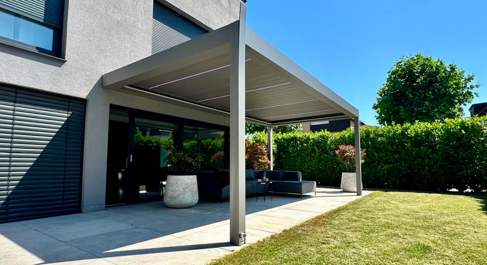 Beispiel für Lammeldächer von VIL Bausysteme